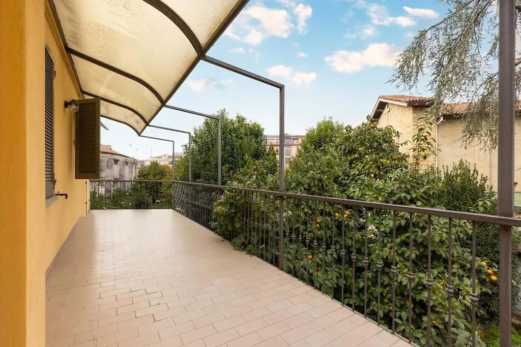 Borgo Palazzo - Vista Citta Alta E Terrazza Apartment Bergamo 0*,  Italy